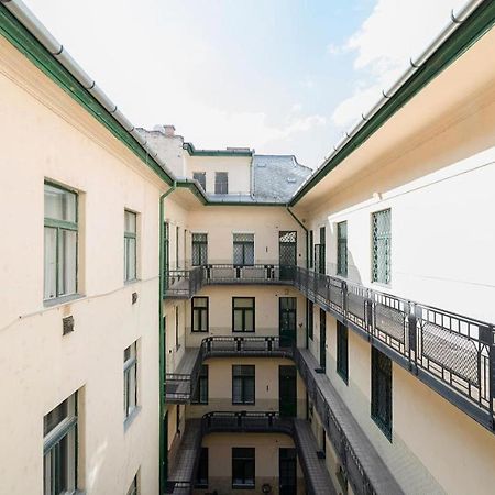 Vaci Street Apartments Budapest Kültér fotó