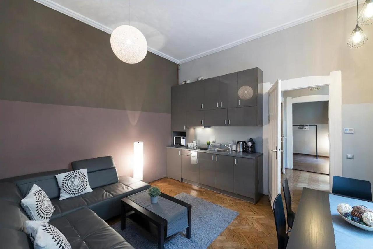 Vaci Street Apartments Budapest Kültér fotó